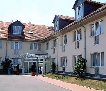 Hotel Ilmtal Mellingen Εξωτερικό φωτογραφία